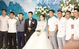 Văn Hậu, Bùi Tiến Dũng cực điển trai ở đám cưới Hà Đức Chinh, bạn gái Quang Hải chiếm spotlight trong dàn khách nữ