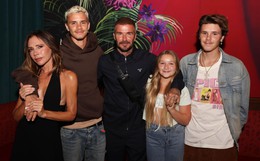 Gia đình Beckham gặp hạn: Victoria và David Beckham có nguy cơ ngồi tù, công ty thời trang sắp vỡ nợ