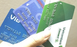 Nhiều ngân hàng thông báo thời điểm ngừng giao dịch thẻ từ ATM