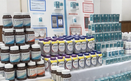 Đột kích kho hàng gần thành phố, công an triệt phá đường dây hàng giả với gần 80.000 món đồ gồm thực phẩm chức năng, thiết bị điện tử