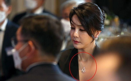 Khám xét nhà cựu đệ nhất phu nhân Hàn Quốc, phát hiện loạt "quà tặng" xa xỉ