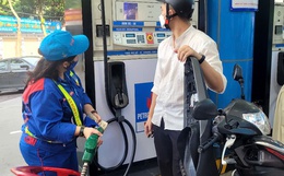 Chiều nay, giá xăng dầu tăng mạnh tới gần 8.500 đồng/lít, dầu diesel lên trên 30.000 đồng/lít