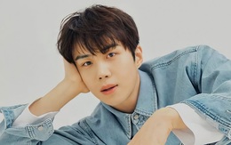 NÓNG: Tài tử Kim Seon Ho (Hometown Cha-Cha-Cha) chính thức thừa nhận ép bạn gái phá thai kèm tâm thư dài