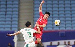 Trực tiếp U23 Việt Nam vs U23 Iraq: Nghiệt ngã bởi VAR, Mạnh Hưng nhận thẻ đỏ