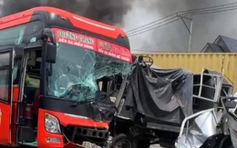 Tai nạn liên hoàn giữa 4 ô tô, 1 xe bốc cháy, nhiều người bị thương ở Bình Phước