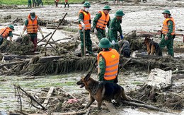 Ngày thứ 3 tìm kiếm nạn nhân ở Làng Nủ: Thêm 3 mẹ con mất liên lạc nhiều ngày đã an toàn trở về; Khẩn cấp thu quân khi nước thượng nguồn lại đổ về