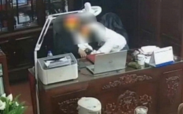 MỚI: Buộc THÔI VIỆC Chủ tịch Hội đồng quản trị trường THPT có clip thân mật cùng nhiều phụ nữ
