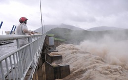 Bác bỏ thông tin lan truyền "ngôi nhà trú lũ tập thể bị sập, người chết hàng loạt"