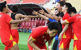 3 phút ghi 2 bàn để vào chung kết SEA Games, U22 Việt Nam khiến trăm triệu người hâm mộ bùng nổ cảm xúc