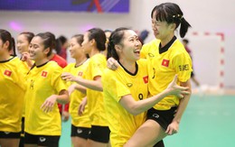 Bùng nổ cảm xúc SEA Games 33: Hạ Thái Lan giành HCV, cầu thủ bóng ném Việt Nam khóc nức nở vì hạnh phúc