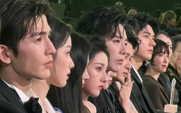 Khung ảnh gây nhức nhối showbiz nhất lúc này: Sao mũi ai cũng thẳng tắp, như đúc ra từ một khuôn