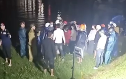 Nghi án người mẹ bỏ lại con gái lớn trên cầu, ôm con gái nhỏ nhảy sông