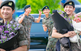V và RM (BTS) cuối cùng đã xuất ngũ: Siêu ngầu siêu rắn rỏi, văn nghệ tấu hài tặng rừng fan và phóng viên đông nghẹt!