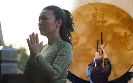 Cập nhật: Không khí đặc biệt của buổi sáng ngày 1/7 sau khi tiếng chuông ngân vang tại gần 18.000 ngôi chùa trên cả nước