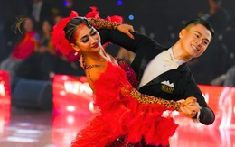 Hoa khôi Hà thành Trường Xuân cùng Anh Minh giành hat-trick HCV Đông Nam Á, lập kỳ tích cho dancesport Việt Nam