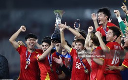 U23 Việt Nam ăn mừng cảm xúc lên ngôi vô địch U23 Đông Nam Á 2025, "kỳ phùng địch thủ" Indonesia rơi nước mắt uất nghẹn