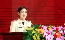 Nữ thượng uý đại diện tuổi trẻ phát biểu tại Lễ kỷ niệm 80 năm Ngày truyền thống Công an nhân dân