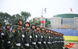 Hé lộ những hình ảnh luyện tập trước giờ G buổi Tổng hợp luyện đầu tiên tại Quảng trường Ba Đình