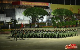 Những hình ảnh đầu tiên của buổi Tổng hợp luyện diễu binh, diễu hành lần 1 tại Quảng trường Ba Đình lịch sử