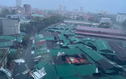 Bão số 10 Bualoi quần thảo đất liền: Nhiều nhà tốc mái; cột điện, cây cối đổ rạp ngổn ngang