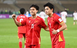 Đình Bắc nói gì mà U23 Việt Nam đá như "lên đồng" giữa lúc bị U23 UAE gỡ hoà căng thẳng?