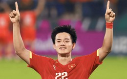 Phỏng vấn nóng "người hùng" U23 Việt Nam Nguyễn Thanh Nhàn: Mang sứ mệnh "người được chọn", phải test doping sau trận thắng Hàn Quốc