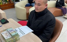 Người đàn ông Bắc Ninh phải báo công an sau khi tài khoản Techcombank nhận được hơn 365 triệu đồng kèm nội dung này