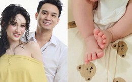 Đức Phạm đăng ảnh con chung với Vũ Thúy Quỳnh?
