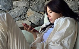 Minh Tú cập nhật diễn biến mới nhất vụ mắc kẹt ở Oman