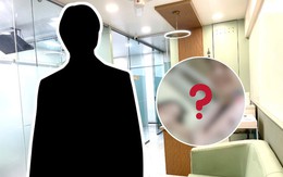 Xôn xao ảnh nam ca sĩ 97 nắm chặt tay vợ ngoài ngành trong bệnh viện