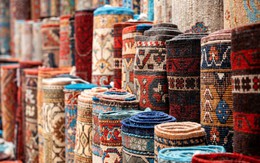 Tấm thảm Iran giá bằng cả biệt thự: Tại sao giới siêu giàu sẵn sàng chờ hàng chục năm để sở hữu?