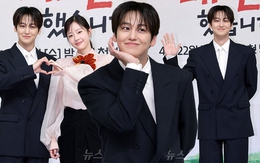 Kim Bum là "ma cà rồng" hay sao mà trẻ mãi không già thế này?