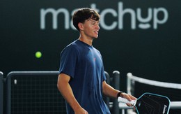 Bắt gặp ngôi sao pickleball Patriquin đi "xé vé" tại TP.HCM