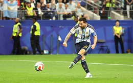 Diễn biến Argentina vs Áo tại World Cup: Messi sút hỏng penalty