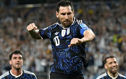 Thiên tài: Messi lại lập thêm kỉ lục chưa từng có ở World Cup sau siêu phẩm sút phạt giúp Argentina thắng 3-1 Jordan