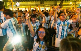 Màn ngược dòng khó tin của Argentina khiến fan như nổ tung: "Quá cảm xúc!"
