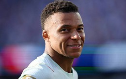 Mbappe tự kiếm penalty, tự đá hỏng rồi tự "gánh team giúp Pháp đánh bại Maroc vào bán kết World Cup