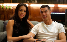 Từ cuộc gặp định mệnh đến ngày cưới, 10 năm của Ronaldo và Georgina xuất hiện điểm trùng hợp kỳ lạ không ai giải thích nổi