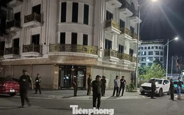NÓNG: Công an, kiểm sát viên xuất hiện tại nhà Hải Sapa TV