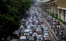5 ngày nghỉ lễ bắt đầu từ mai: Đường phố Hà Nội và TPHCM lúc này!