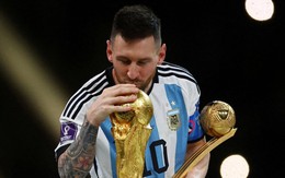 Messi từ giã đội tuyển Argentina