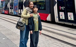 Ốc Thanh Vân đưa con trai trở lại Úc