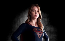 Hé lộ những hình ảnh của Melissa Benoist trong trang phục “Supergirl”