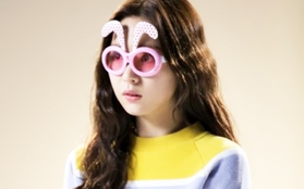 Shin Se Kyung khoe vẻ ngây ngô với kính thỏ hồng