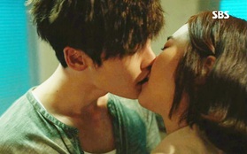 Lee Jong Suk lo lắng vì chưa đánh răng trước khi hôn Jin Se Yeon