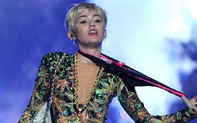 Miley hoãn toàn bộ tour tại Mỹ vì nằm viện