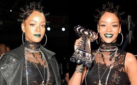 Rihanna khoe tóc mới "xoắn quẩy", ẵm giải to