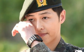 Mỹ nam Song Joong Ki ngày một điển trai, bật khóc khi xuất ngũ