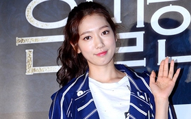 Park Shin Hye cột tóc nhí nhảnh dự sự kiện cùng dàn sao