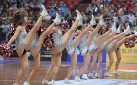 Nỗi cay đắng của những cô nàng cheerleader Trung Quốc